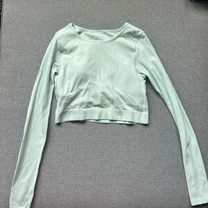 Lululemon Cropped Ebb To Street Long Sleeve Shirt Mint Size 6